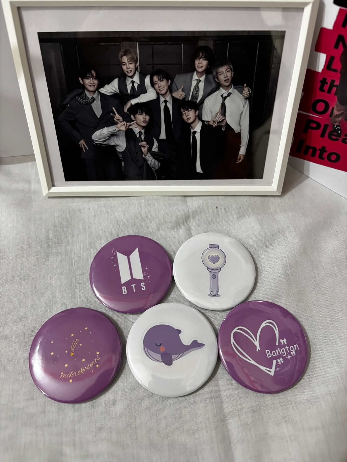 Set Lencana Penggemar BTS Ungu โ Lima Bagian (Buatan Penggemar)