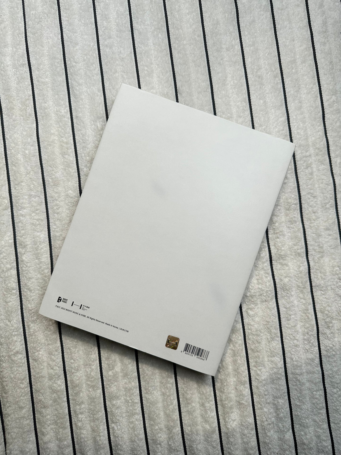 BTS Beyond The Stage Documentary Photobook | The Day We Meet